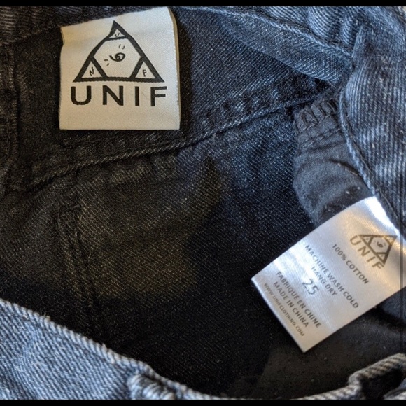 UNIF BLACK RAW HEM JEAN HIGH WAIST SHORTS - Picture 4 of 4